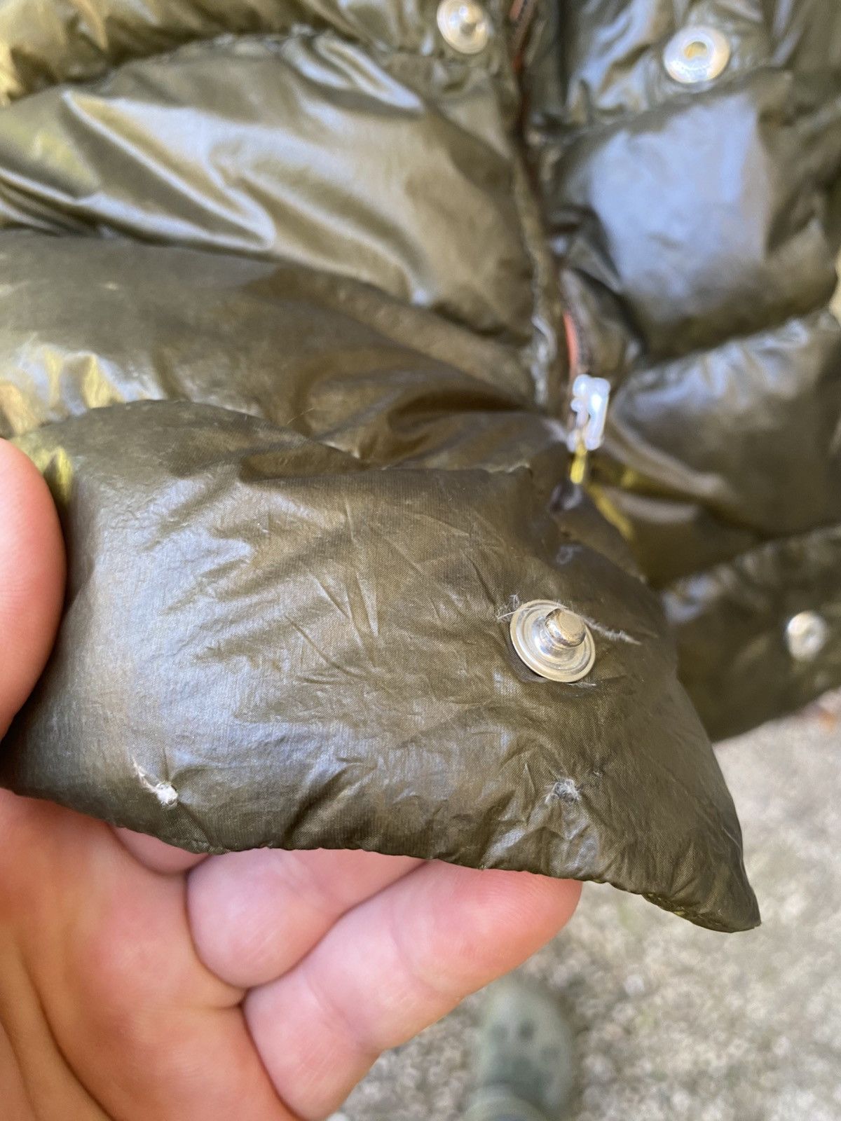 Moncler Moncler Omer Jacket Light Down Quilted Size 3 Olive Color Size US L / EU 52-54 / 3 - 13 Thumbnail
