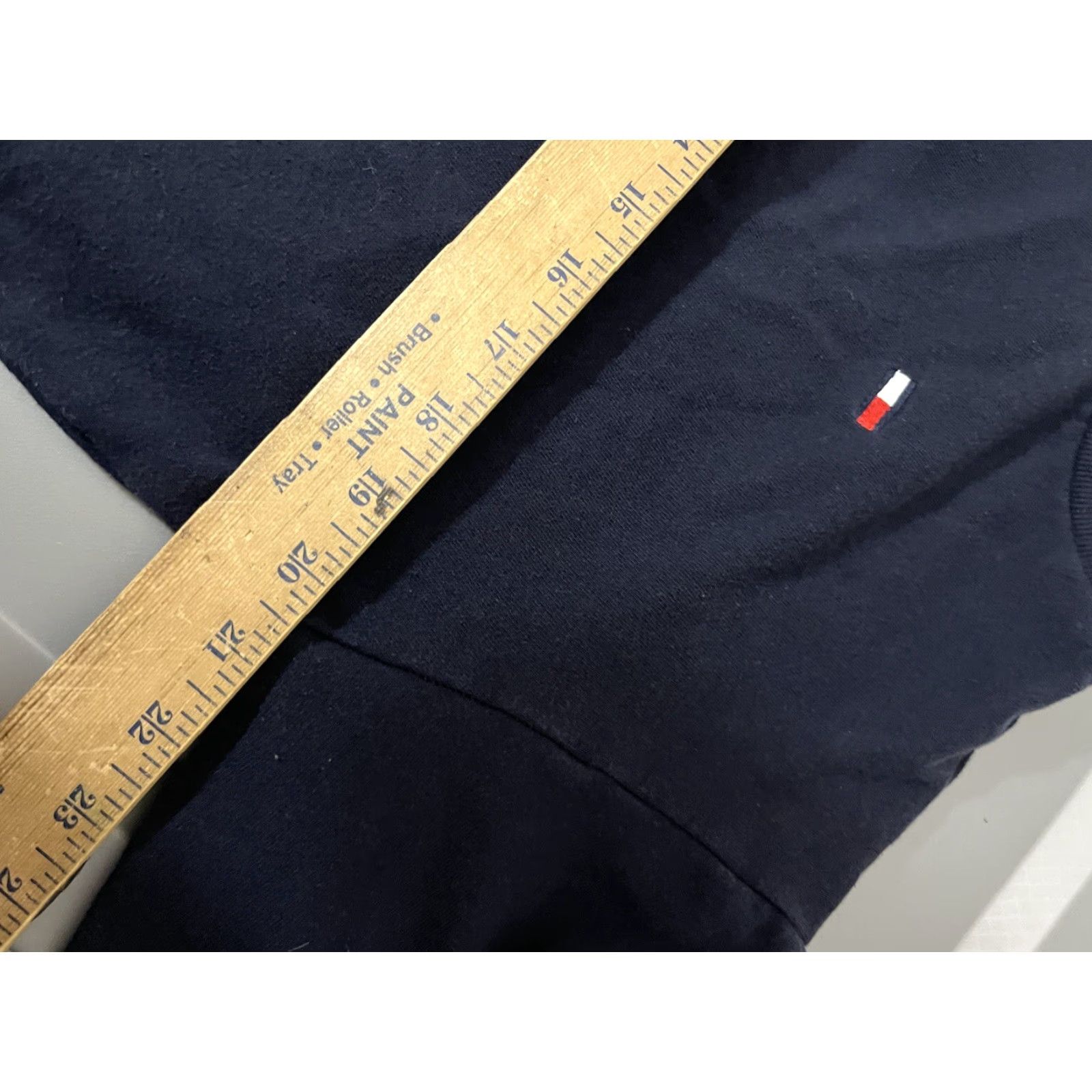 Tommy Hilfiger VINTAGE Tommy Hilfiger Sweater Shirt Women M Navy Sherpa Sleeves Shirt Adult Medium Navy Mens/Womens Size US M / EU 48-50 / 2 - 5 Thumbnail