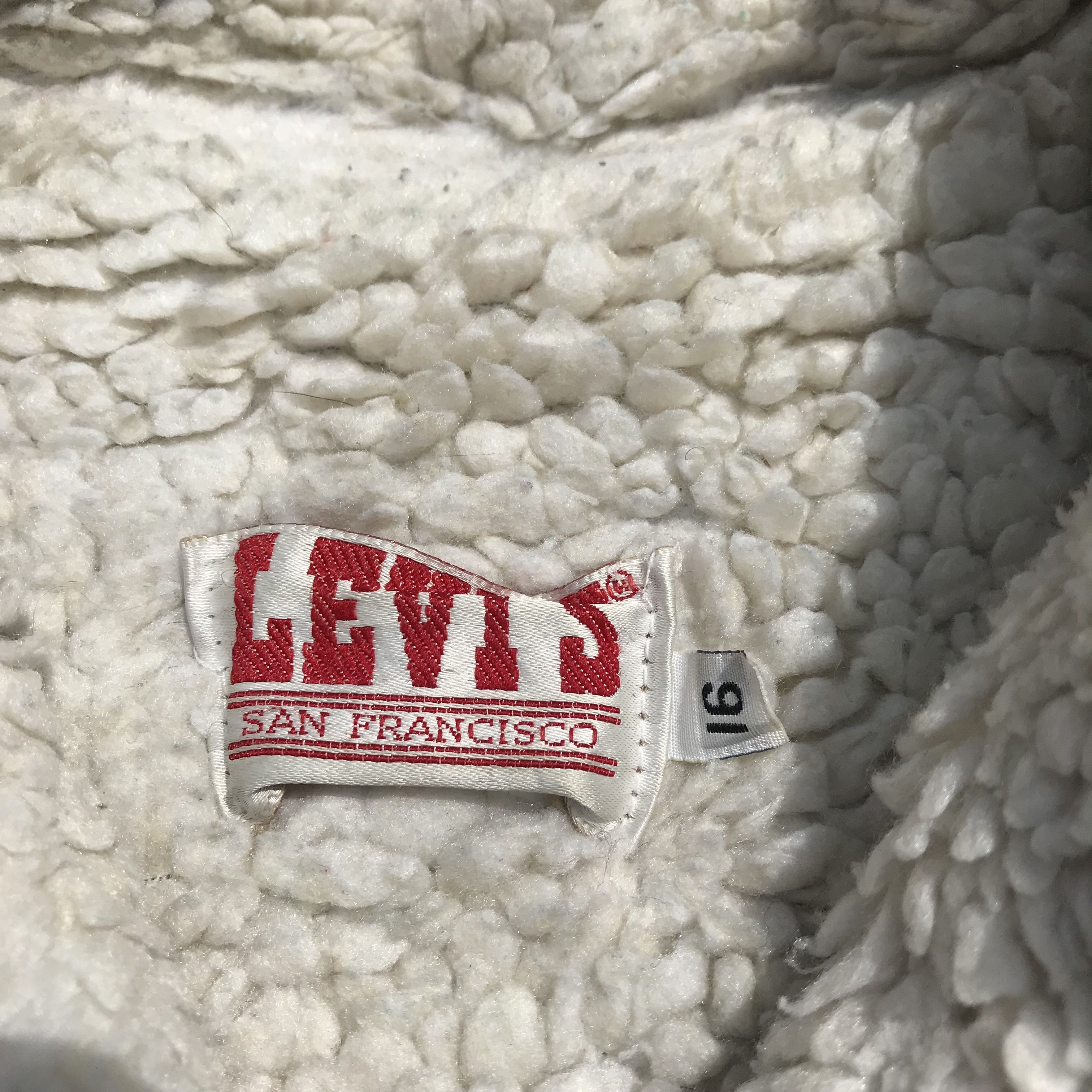 Levi's × Vintage Vintage 90s Levis Classic Sherpa lined Jeans Trucker Jacket Size US M / EU 48-50 / 2 - 7 Thumbnail
