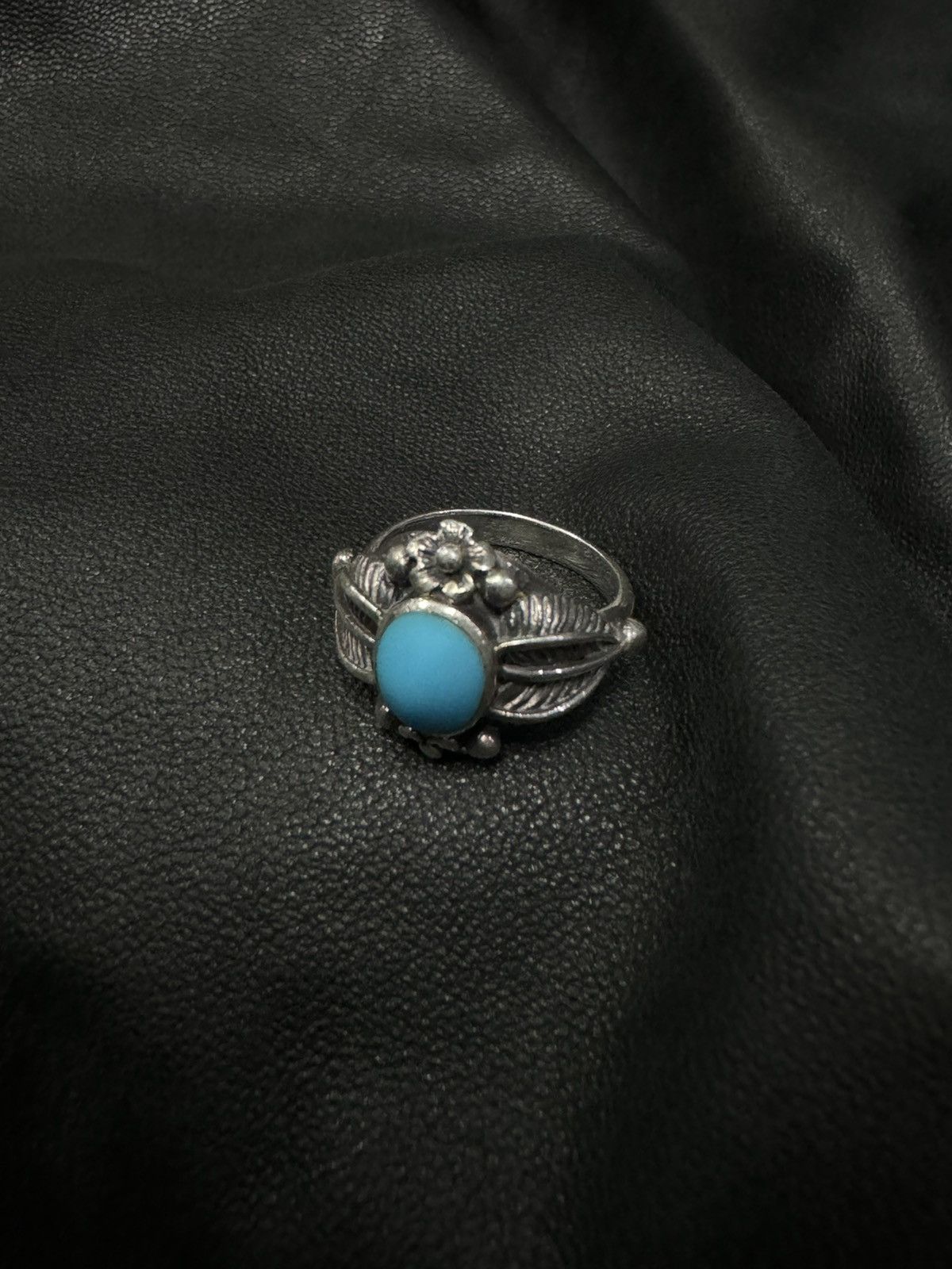 NATURAL SLEEPING BEAUTY TURQUOISE 925 SILVER RING SZ 4