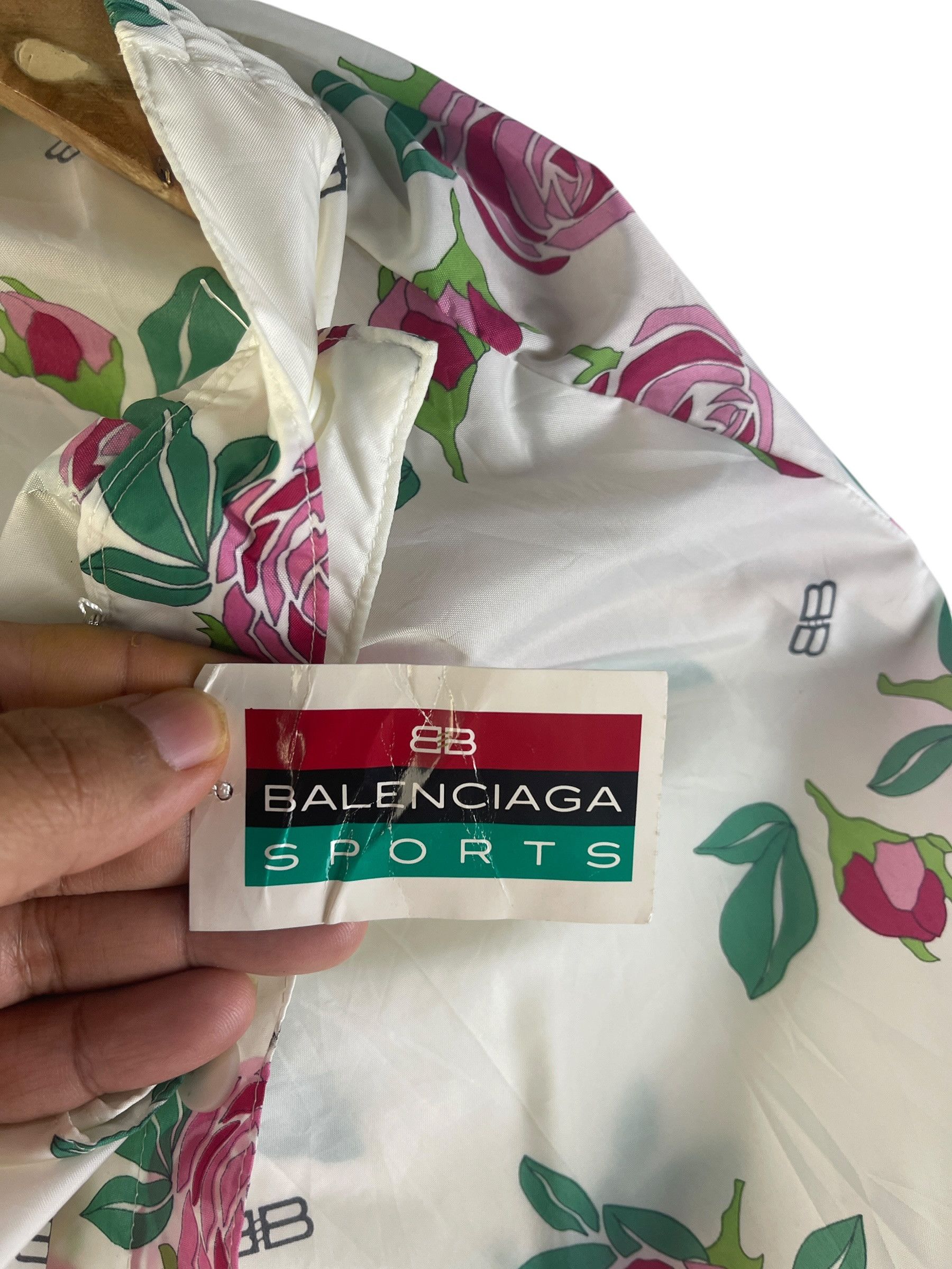 Balenciaga Vintage Balenciaga Sports Floral Wrap Skirt BB Logo Nylon Size 28" / US 6 / IT 42 - 14 Thumbnail
