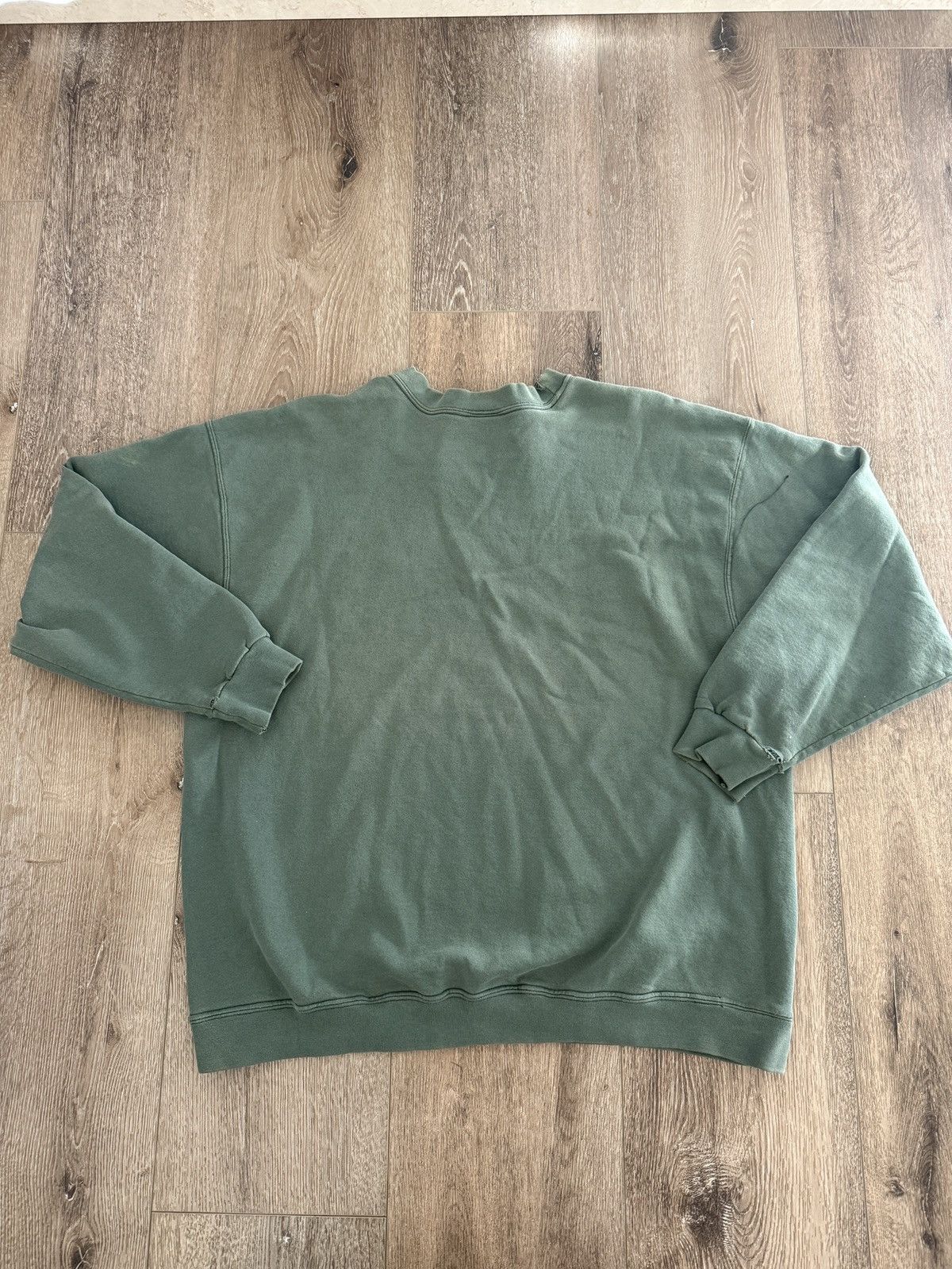 Nike Vintage Nike 90s Faded Green Small Swoosh Crewneck, Size US XL / EU 56 / 4 - 6 Thumbnail