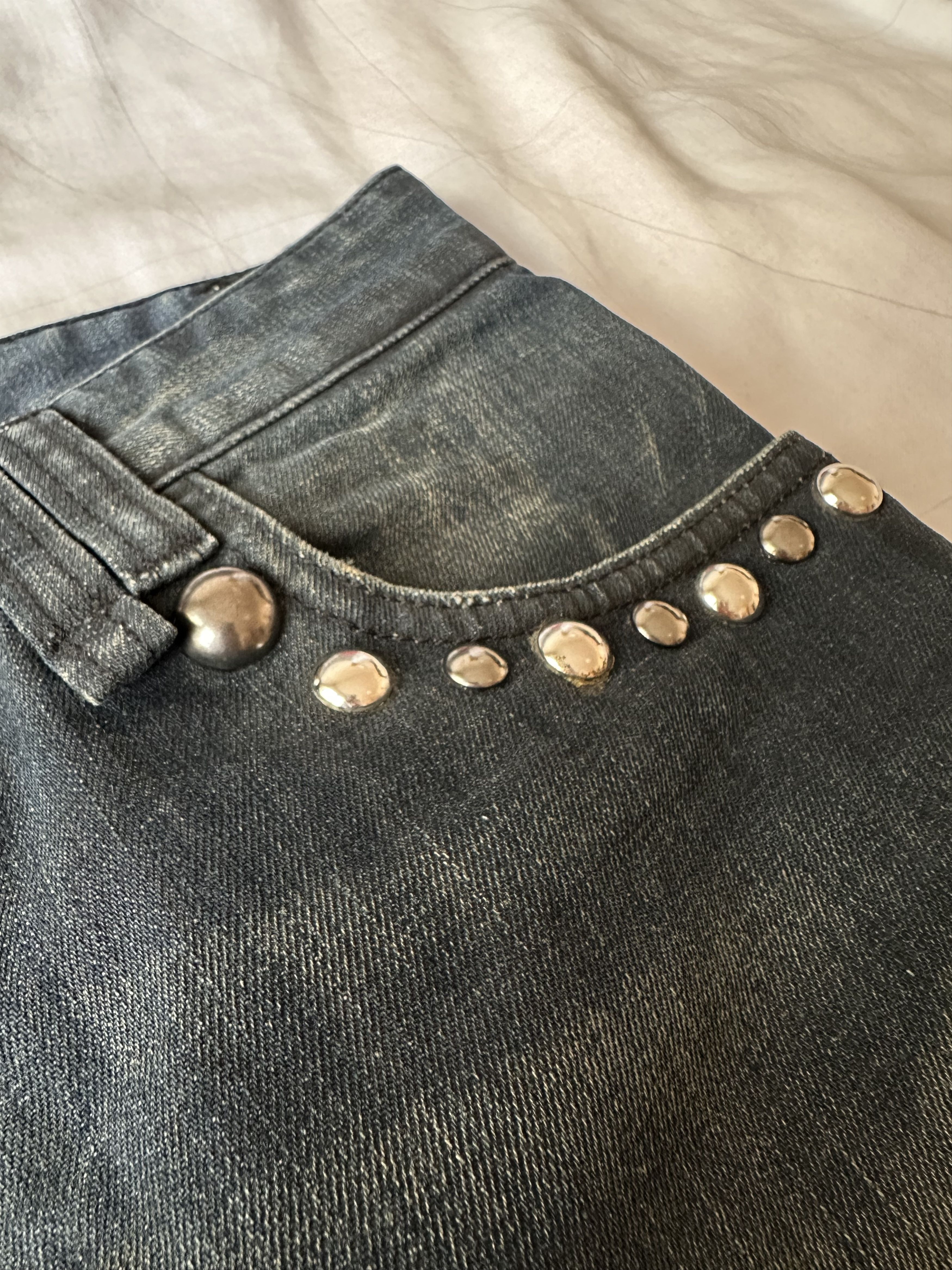 John Galliano Galliano Dark Navy Studded Logo Denim Y2K Size US 30 / EU 46 - 6 Thumbnail