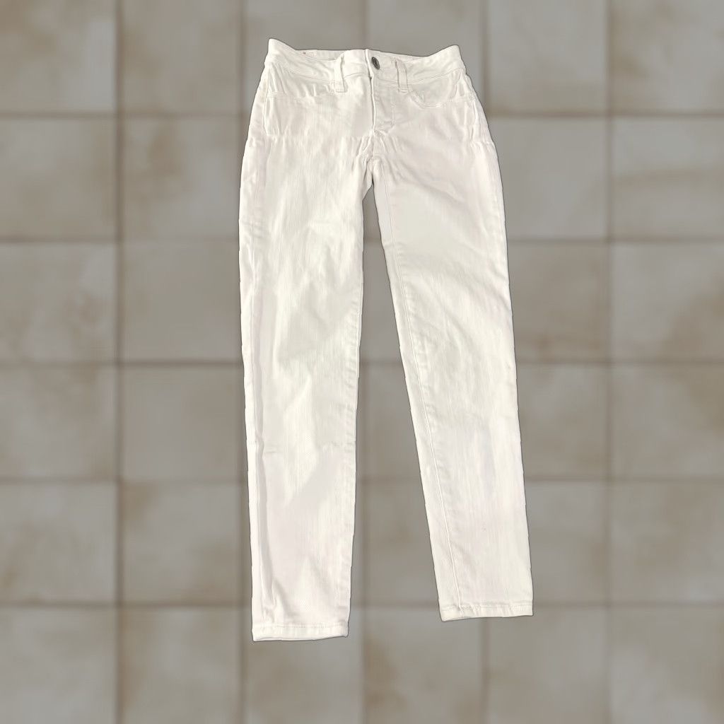American Eagle Outfitters American Eagle Outfitters Jegging Womens 00 X Short White Skinny Stretch Denim Jeans Size 24" / US 00 / IT 34 - 1 Thumbnail