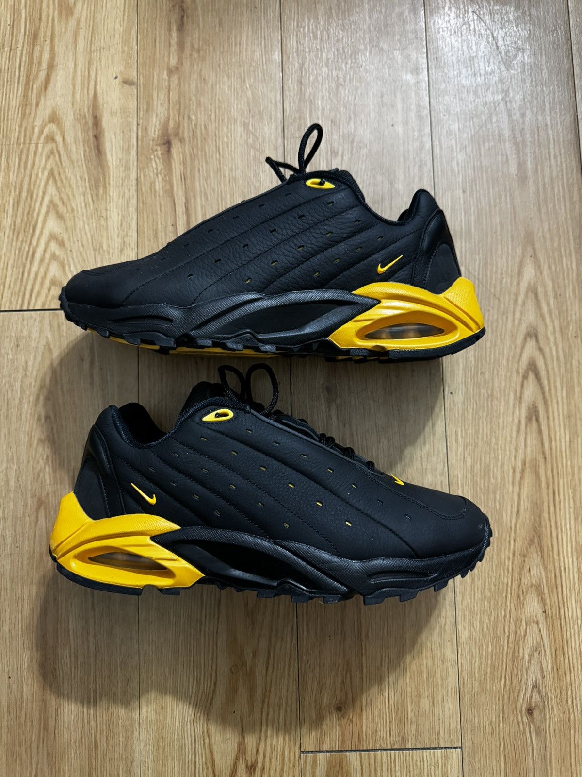 NOCTA NOCTA HOT STEP AIR TERRA BLACK/GOLD Size US 10.5 / EU 43-44 - 5 Thumbnail