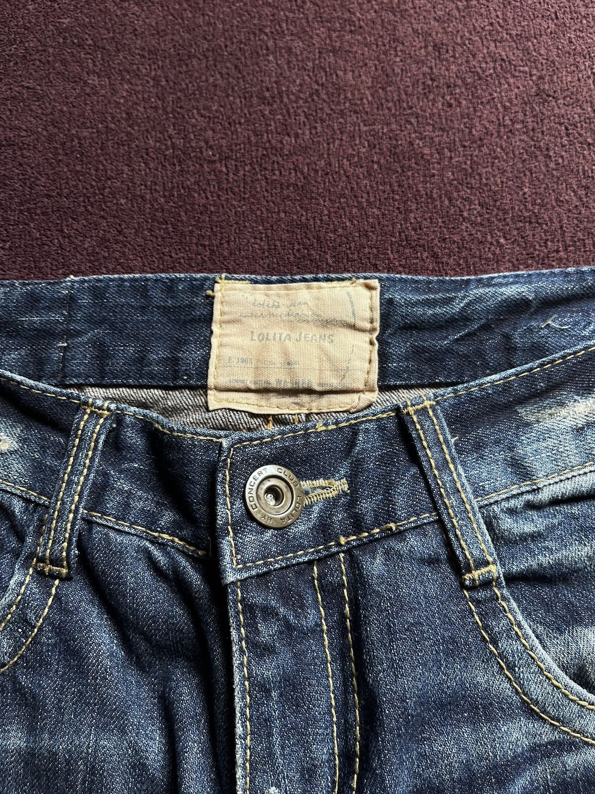 Japanese Brand yoshitomo Nara Lolita Faded Jeans Size US 31 - 9 Thumbnail