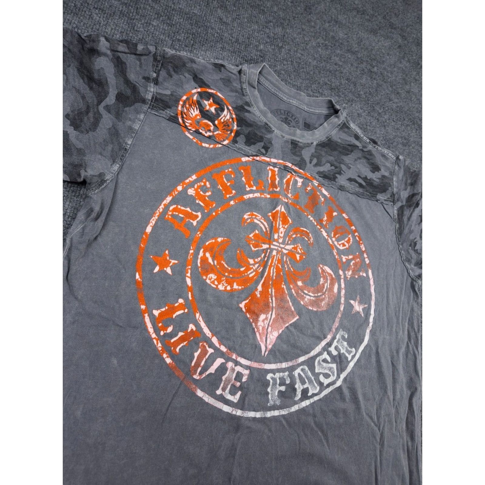 Affliction Affliction T-Shirt Men's XL Gray Graphic AOP Double-Sided Live Fast Y2K Shirt Size US XL / EU 56 / 4 - 2 Thumbnail