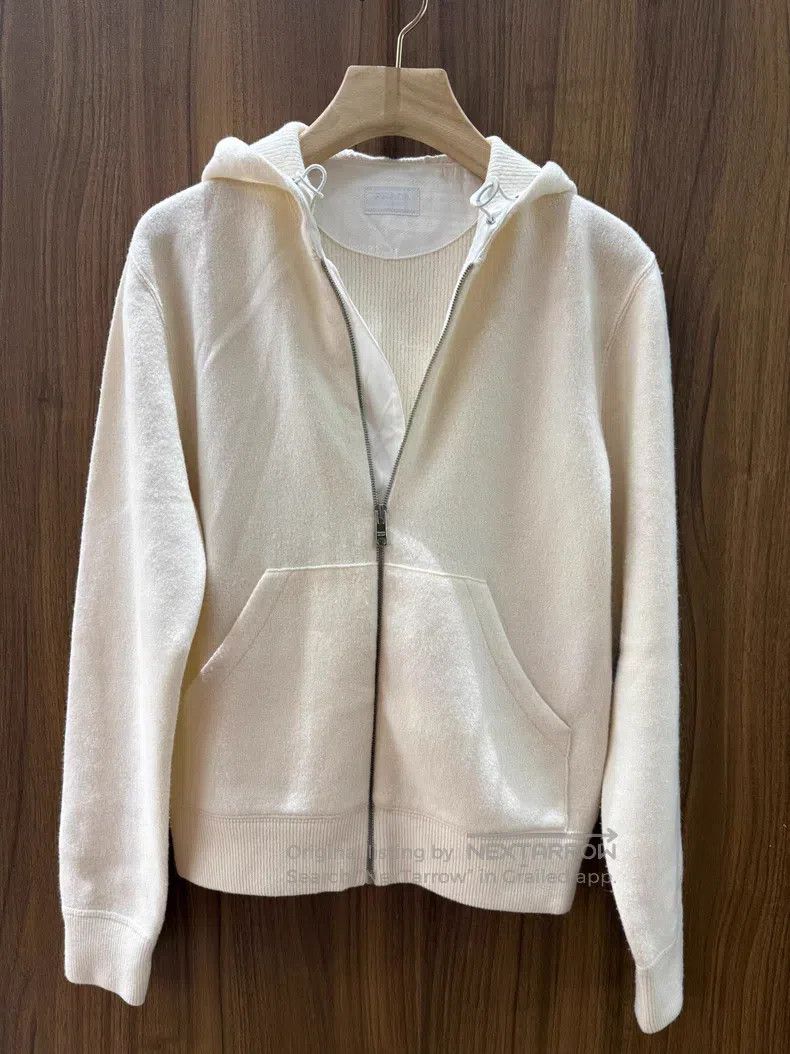 Prada Prada Beige hooded woollen sweater jacket Size US S / EU 44-46 / 1 - 1 Thumbnail