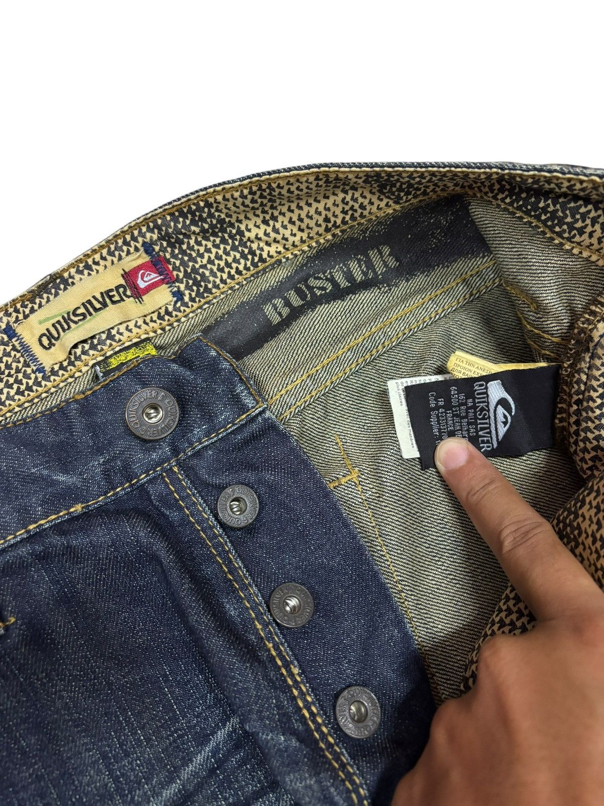 Quicksilver × Quiksilver Vintage Quiksilver Buster Faded Relaxed Fit Jeans Size US 32 / EU 48 - 13 Thumbnail
