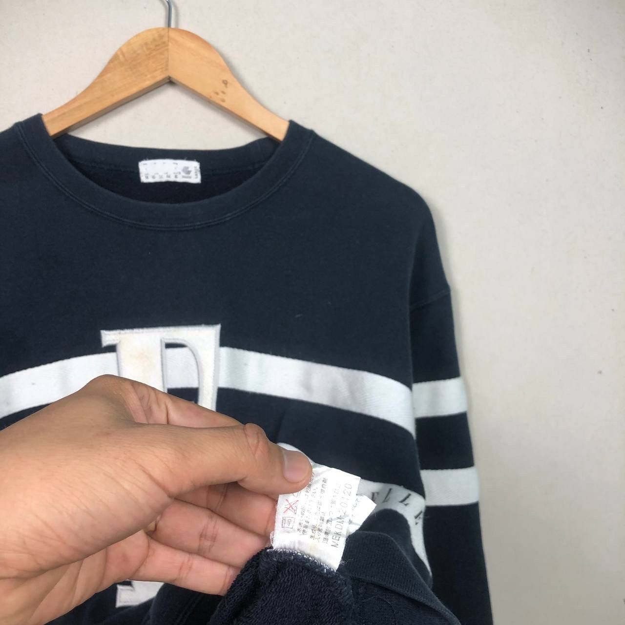 Other Vintage 90s ELLE Big E Logo Stripe Sweatshirt Jumper Size US L / EU 52-54 / 3 - 4 Thumbnail