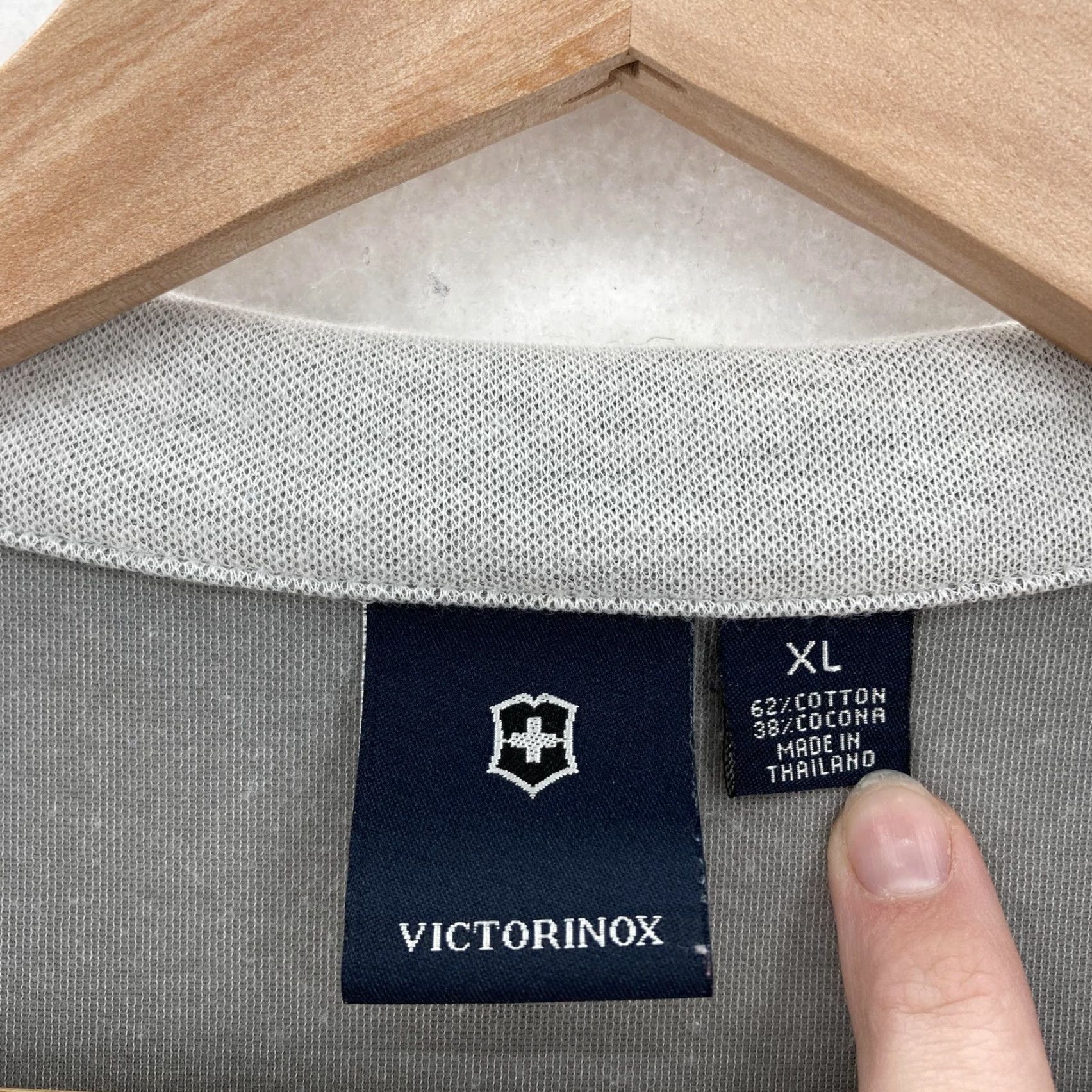 Victorinox Viktorinox Pullover Mens XL Gray Blue Quarter Zip Performance Long Sleeve Cocona Pullover Size US XL / EU 56 / 4 - 4 Thumbnail