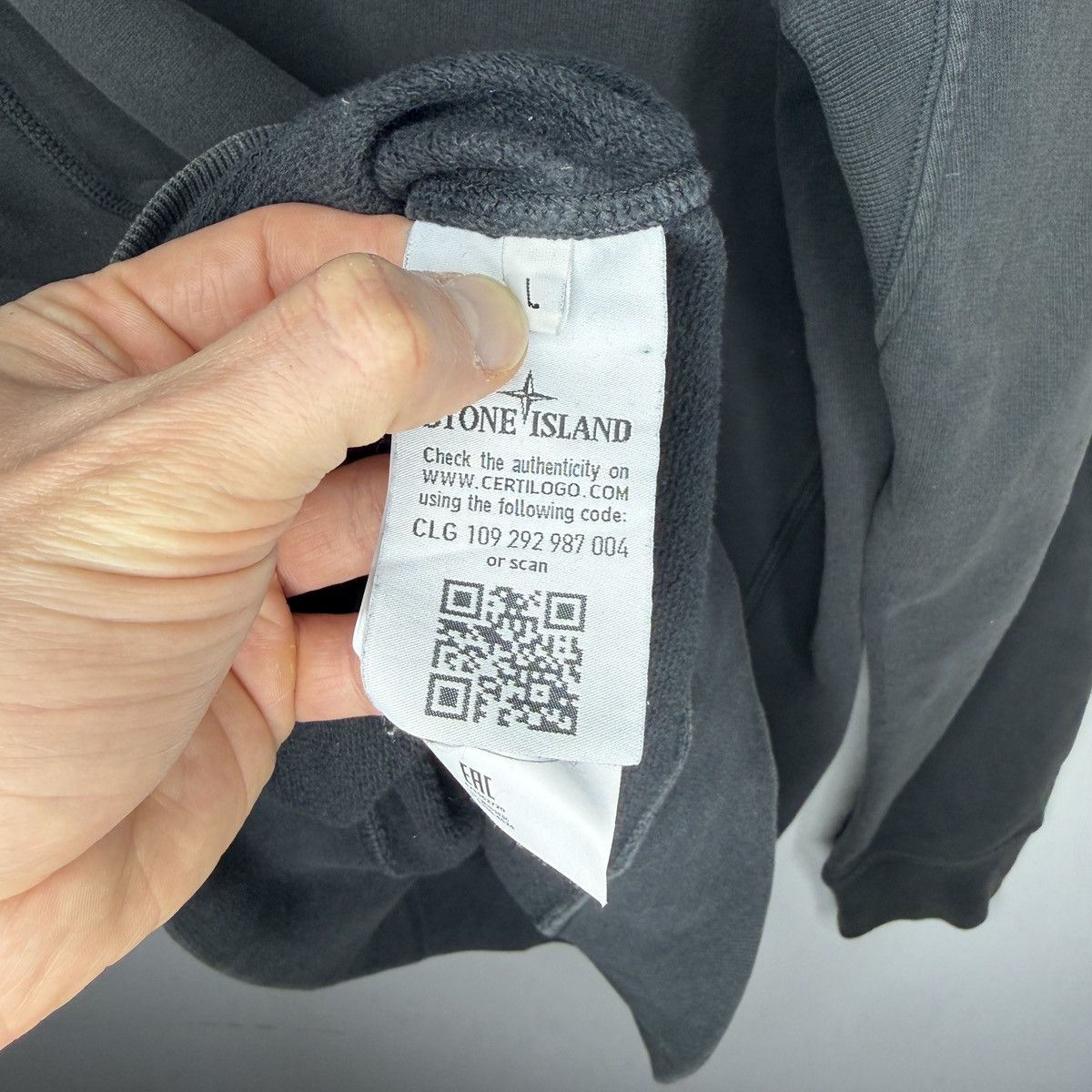 Stone Island Stone Island Sweatshirt Crewneck Dark Grey Badge Patch Size US L / EU 52-54 / 3 - 10 Thumbnail