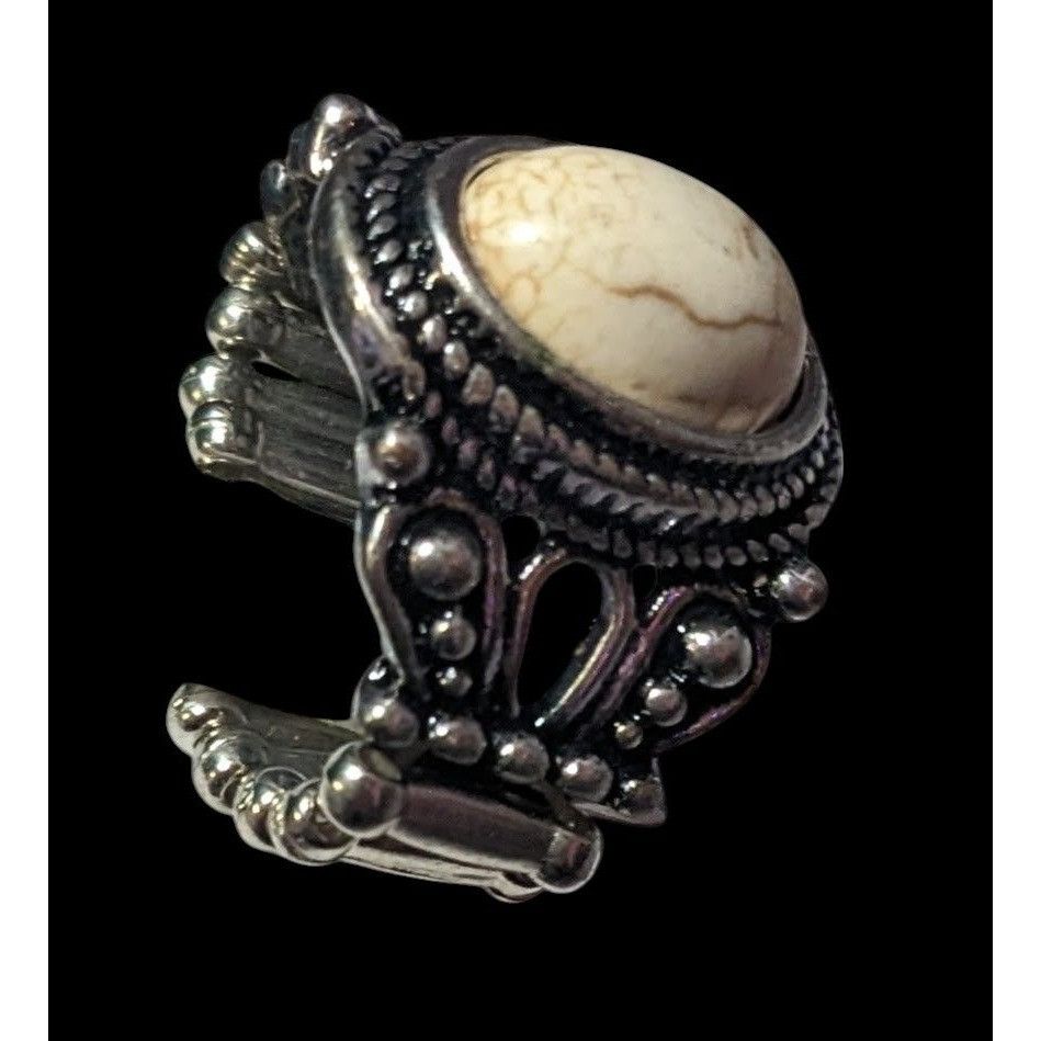 Other Victorian Style Silver Tone Stretch Ring With Marbled White Size ONE SIZE - 5 Thumbnail