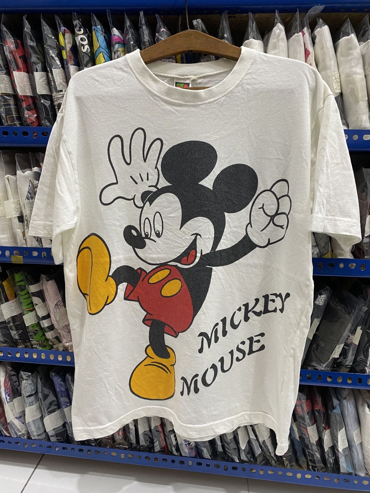 Disney VINTAGE MICKEY MOUSE MIRROR TSHIRT Size US L / EU 52-54 / 3 - 1 Thumbnail
