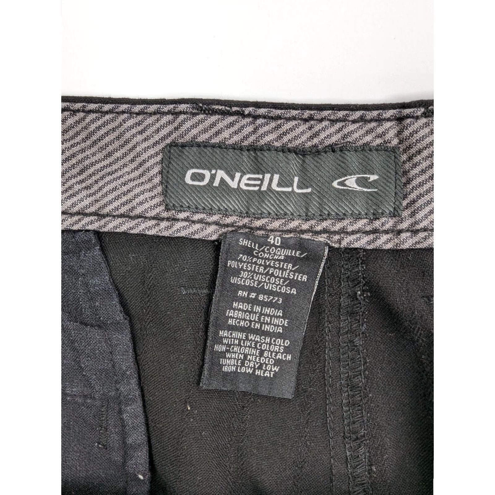 O'Neill O'Neill Black Pinstripe Shorts Pockets Flat Front Casual Men's Size 40 Size US 40 / EU 56 - 7 Thumbnail