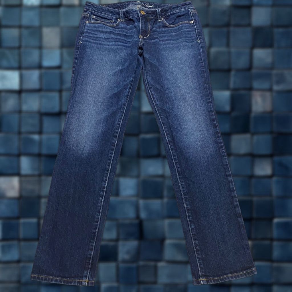 American Eagle Outfitters American Eagle Outfitters Jeans Women's 8 Blue Denim Dark Wash Skinny Low Rise 5-Pocket Stretch/Machine Washable Boys Girls Mens Womens Size 30" / US 8 / IT 44 - 1 Thumbnail