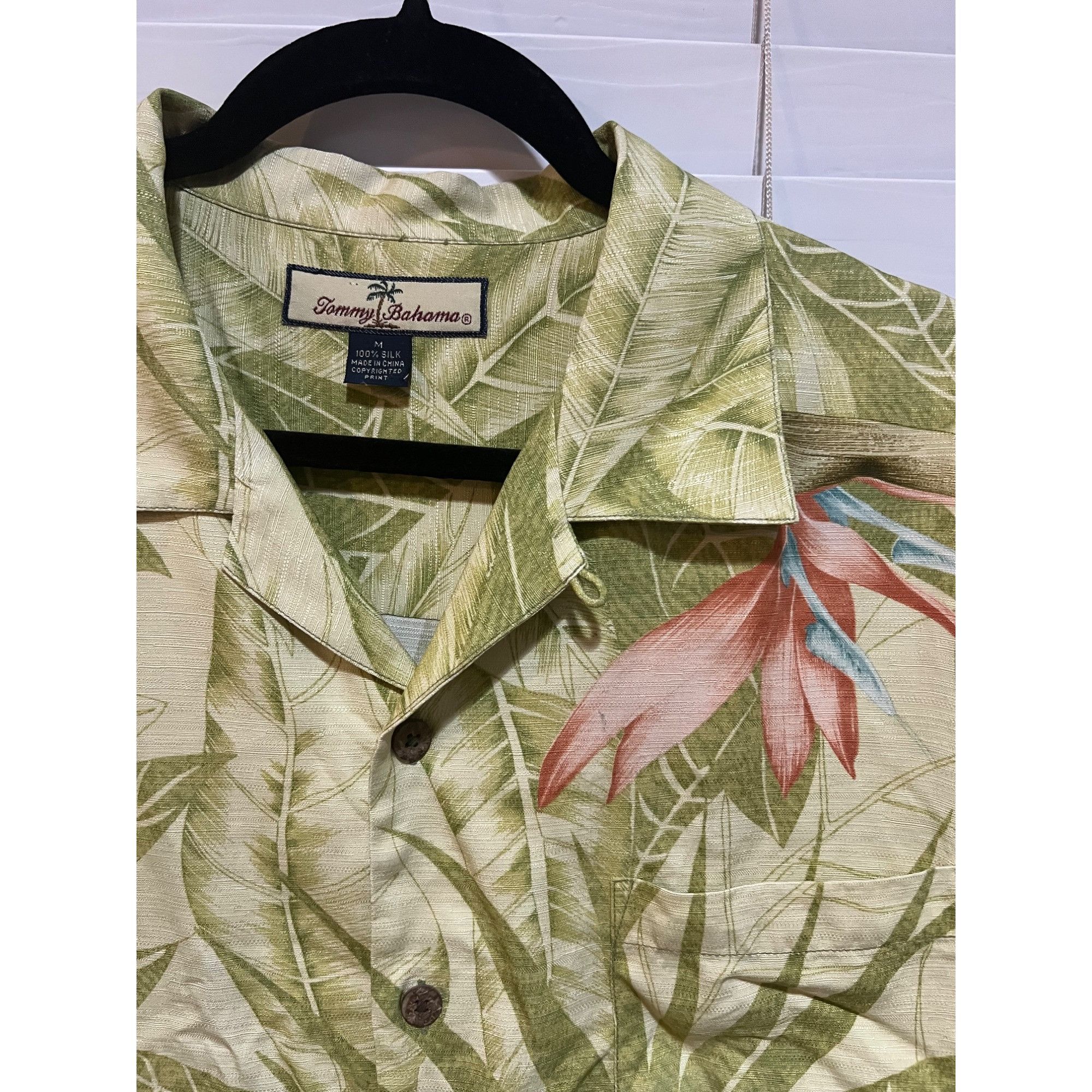 Tommy Bahama Tommy Bahama 100% Silk Floral Short Sleeve Button Up Shirt - Size US M / EU 48-50 / 2 - 2 Thumbnail