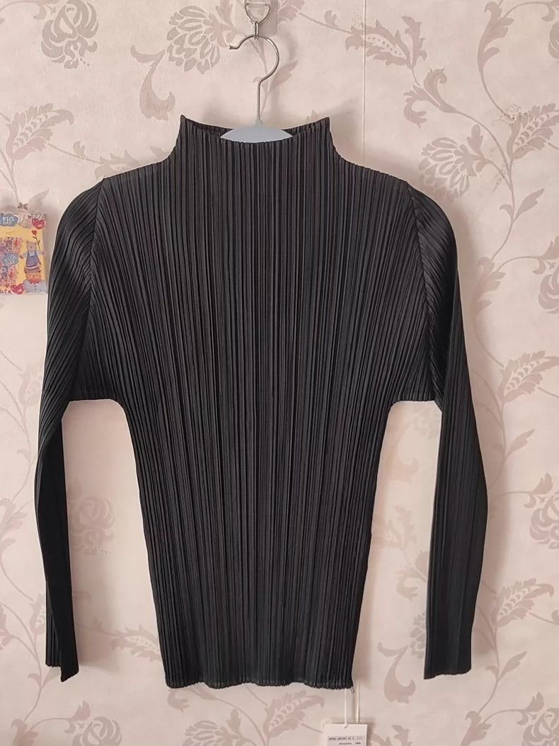 Issey Miyake Issey Miyake size:3 Black pleated long-sleeved shirt Size M / US 6-8 / IT 42-44 - 1 Thumbnail