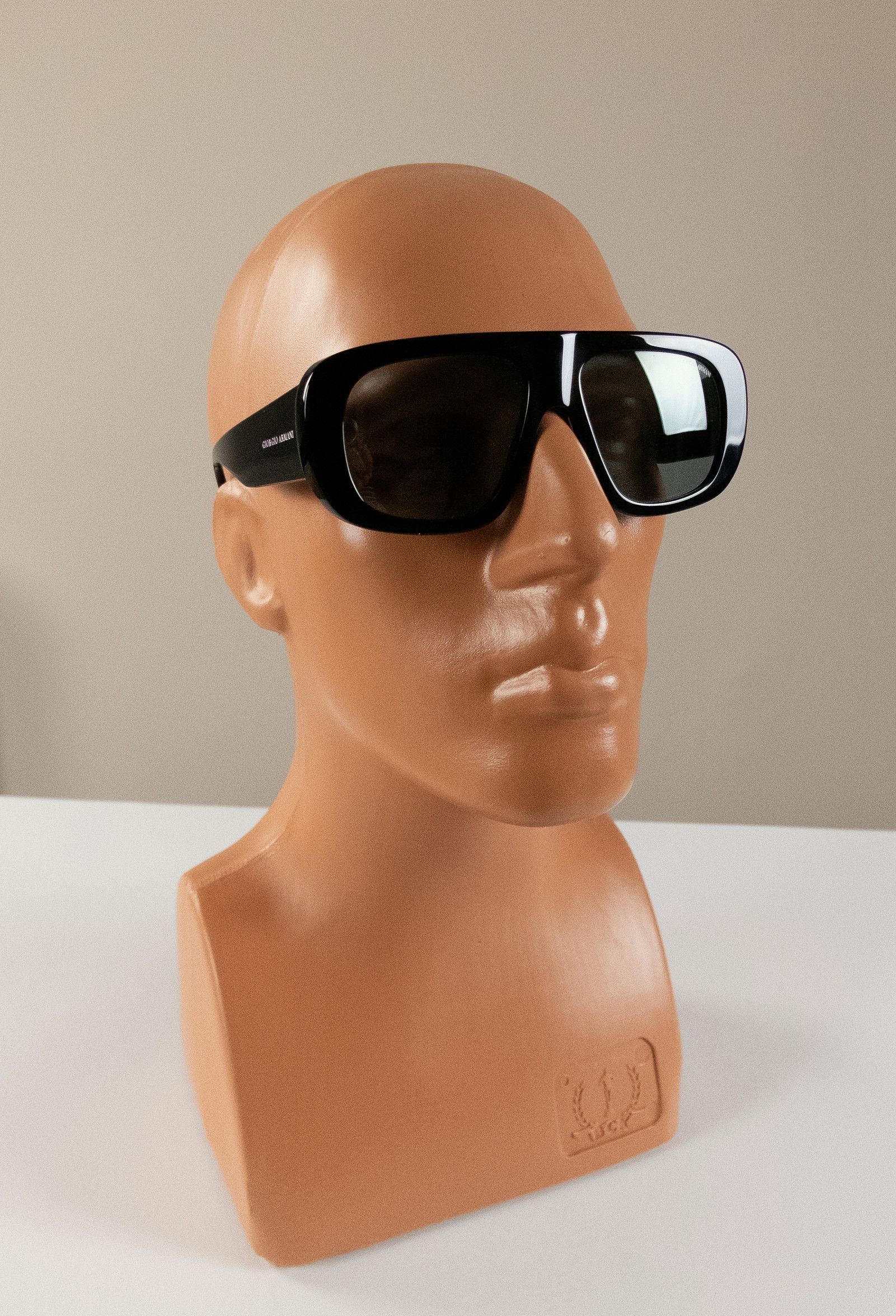 Giorgio Armani GIORGIO ARMANI black pillow shape oversize sunglasses Size ONE SIZE - 7 Thumbnail