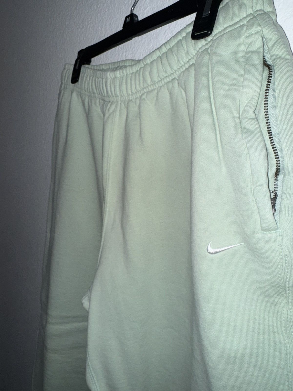 Nike Nike Mint Jogger Sweatpants Size US 32 / EU 48 - 2 Thumbnail