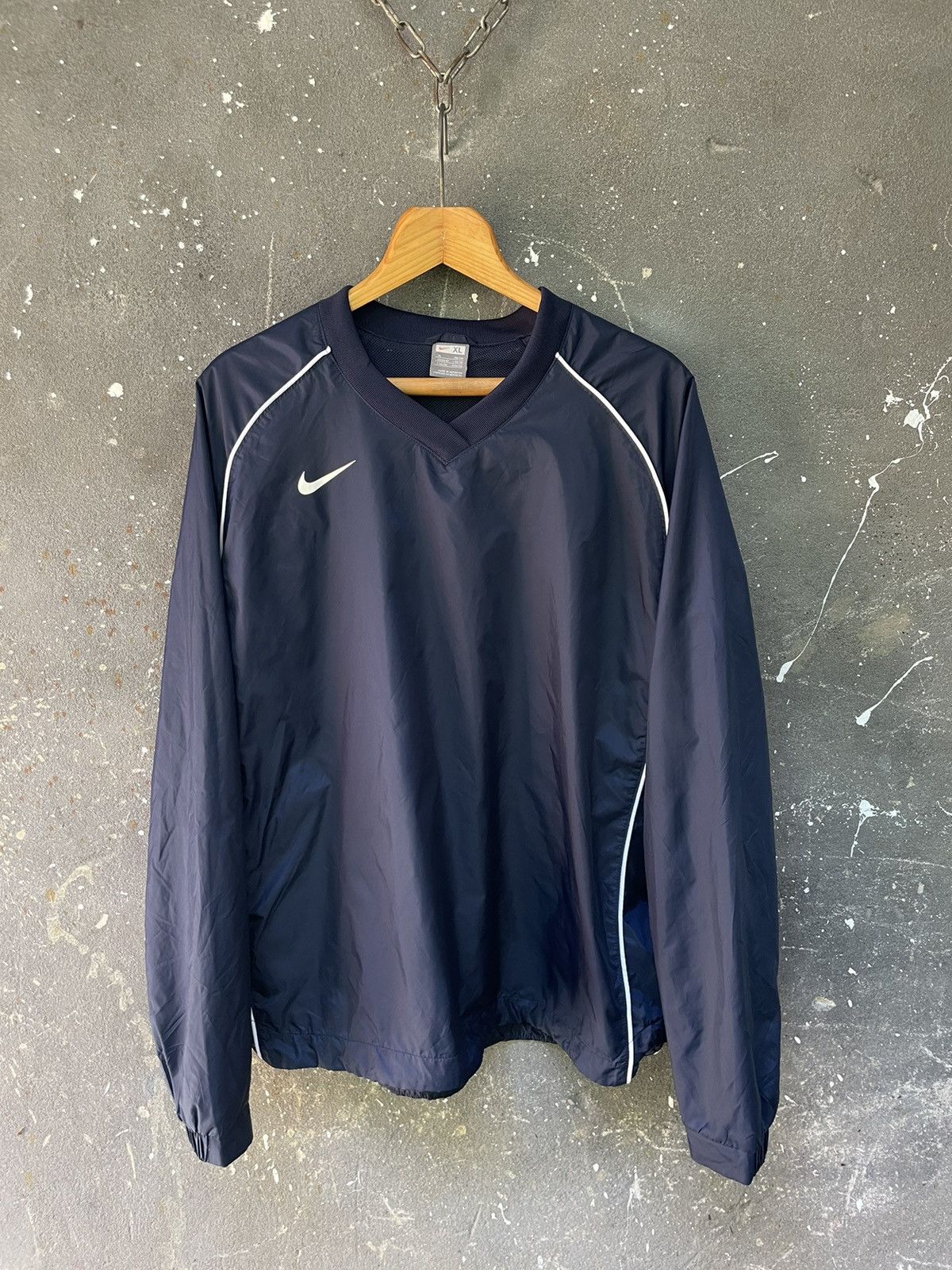 Nike Vintage Nike Nylon 90’s Sweatshirt Y2K Swoosh RARE Size US XL / EU 56 / 4 - 1 Thumbnail