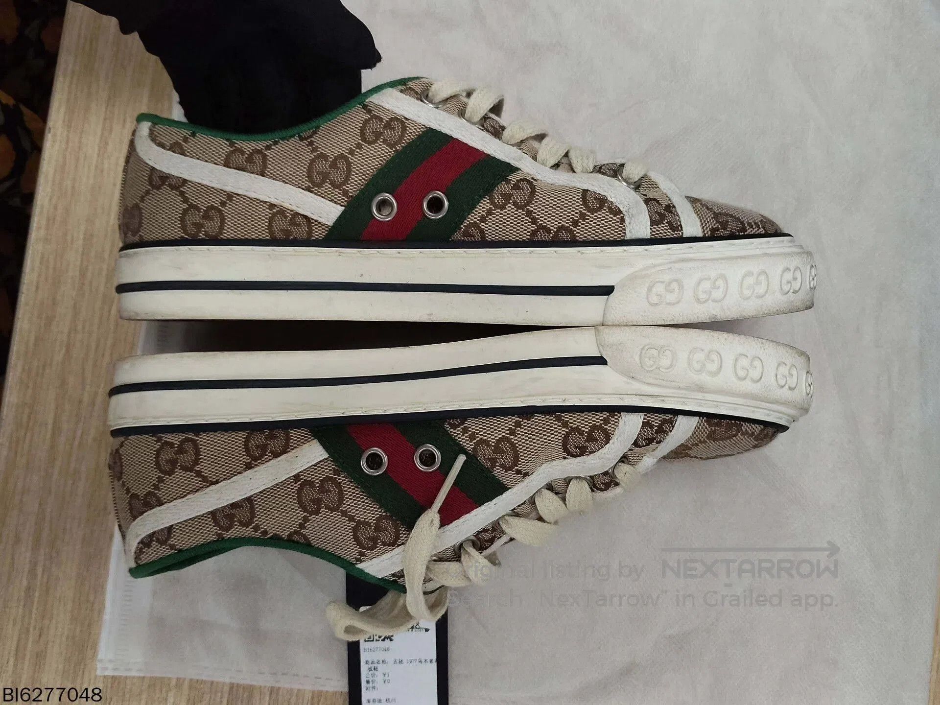 Gucci gucci tennis 1977 canvas sneakers size 35. Size US 5 / EU 37 - 3 Thumbnail