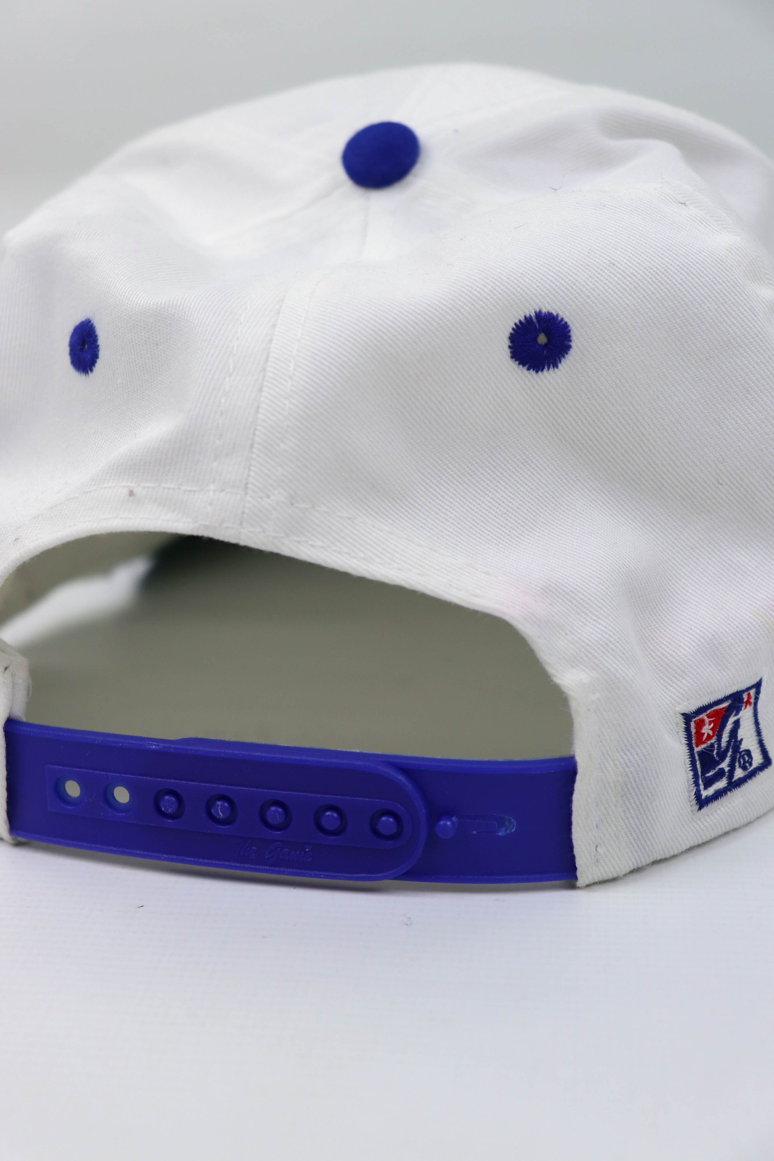 NCAA 90s Vintage UCLA Bruins '95 National NCAA Seattle Cap Size ONE SIZE - 11 Thumbnail