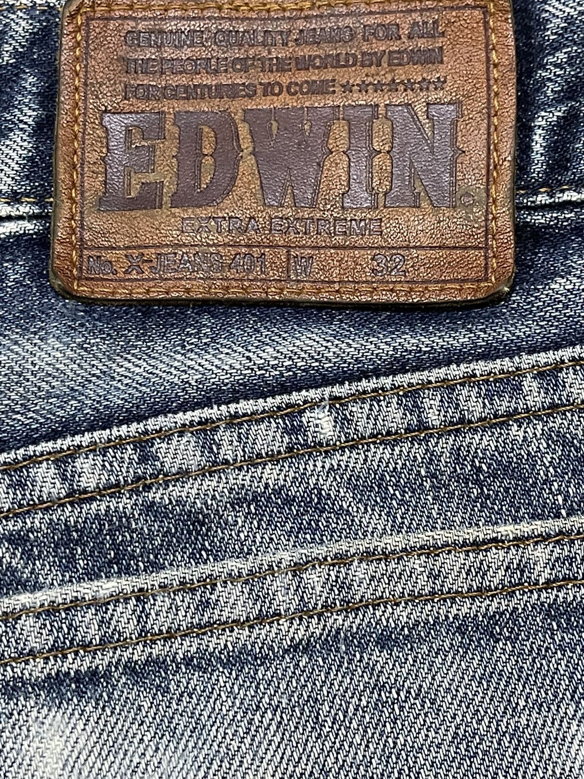 Edwin Vintage Edwin 401 Blue Wash Faded Style Wide Leg Jeans Size US 32 / EU 48 - 9 Thumbnail