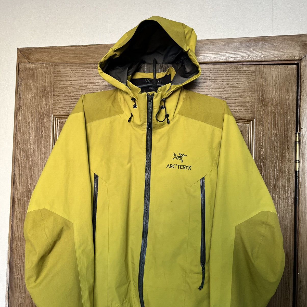 Arc'teryx Rare Vintage Arcteryx Jacket Gore Tex Mens Size US S / EU 44-46 / 1 - 3 Thumbnail