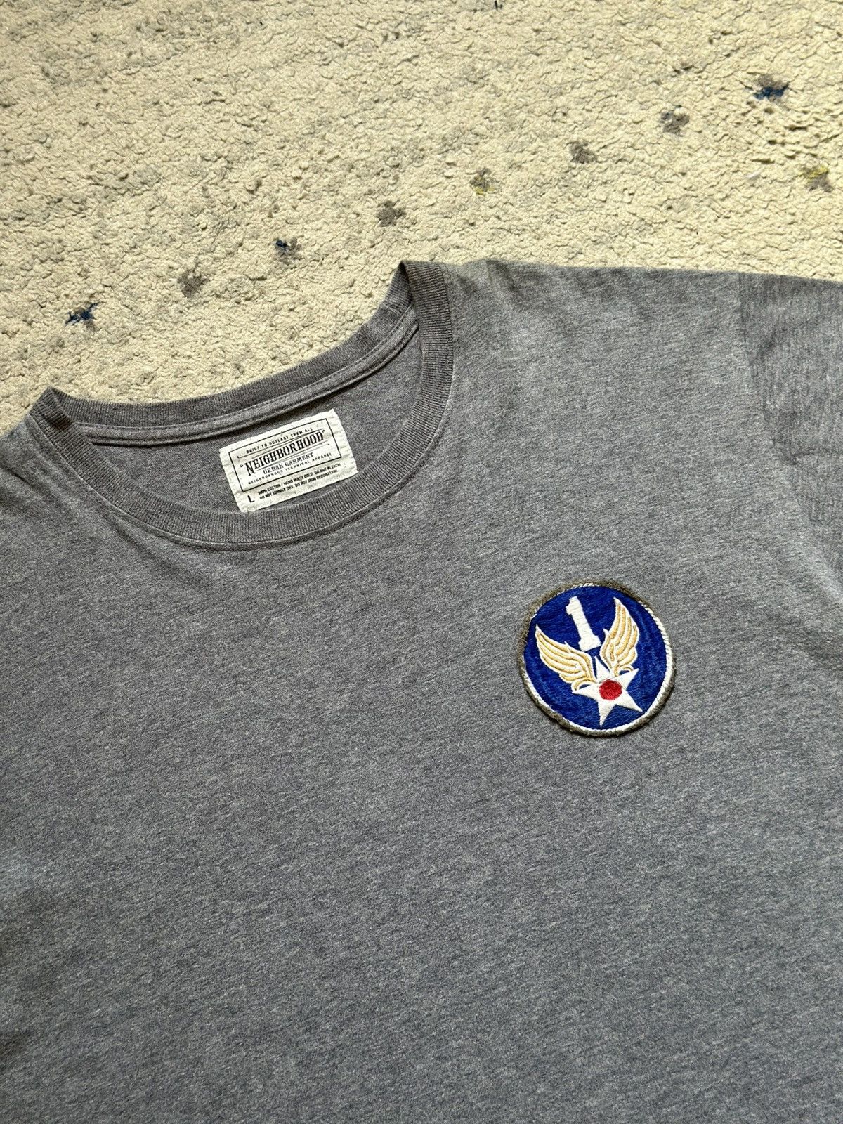Neighborhood Neighborhood Izzue patch 90’s tee Size US L / EU 52-54 / 3 - 5 Thumbnail