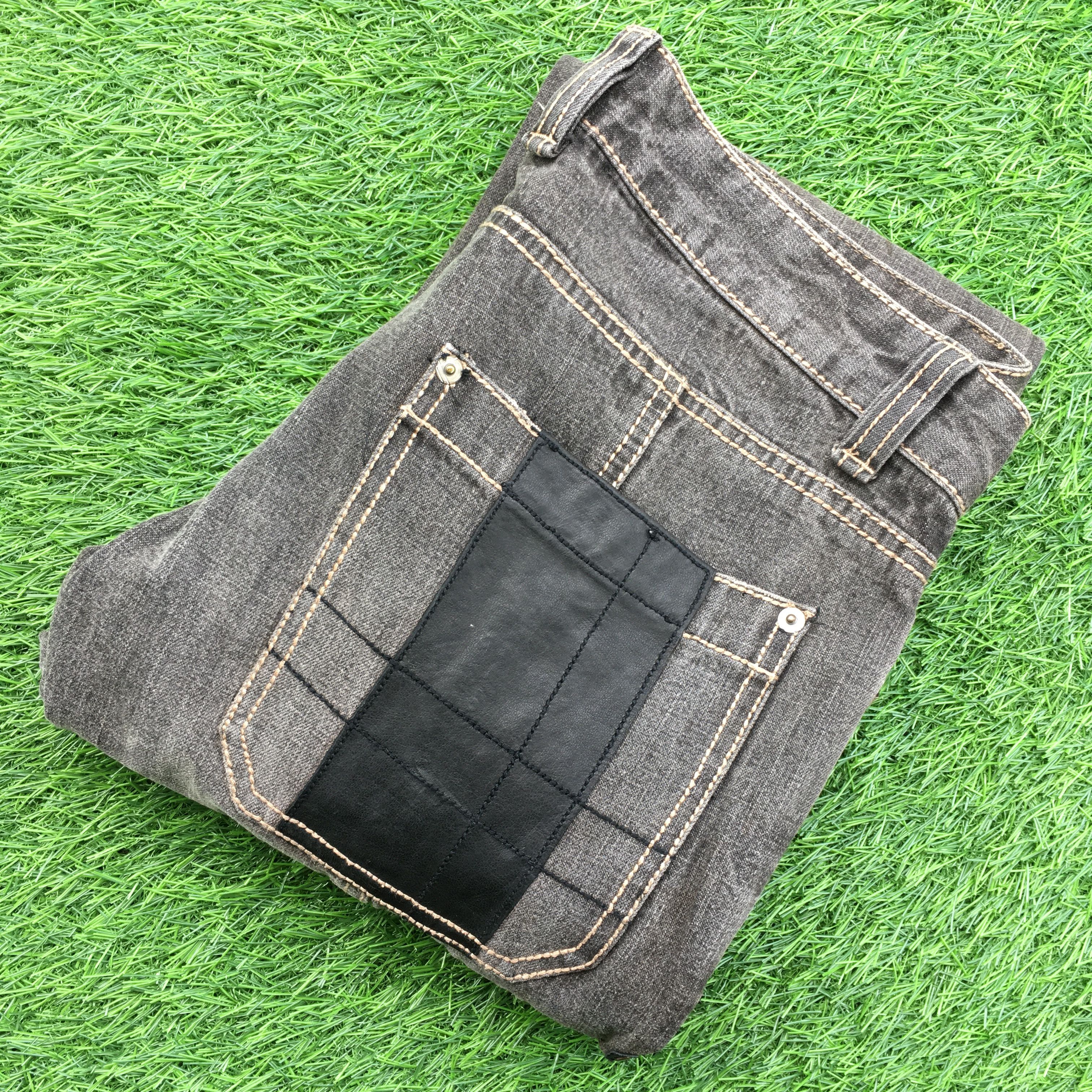 Japanese Brand Japanese Flare Leather Patch Jeans D-990 Size US 30 / EU 46 - 9 Thumbnail