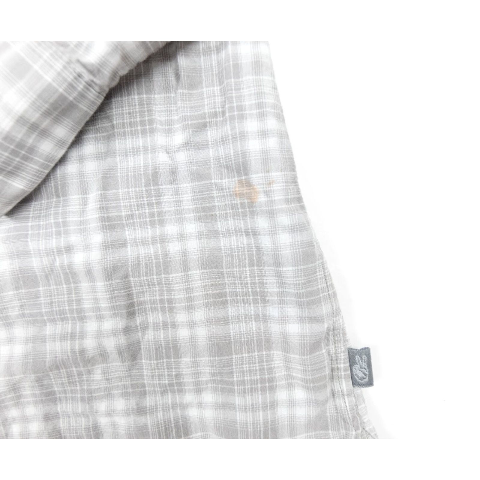 John Varvatos VINTAGE John Varvatos Men’s Button-Down Shirt Large Gray Long Sleeve Collared Cotton Country/Region of Manufacture: China (remove non-title) Size US L / EU 52-54 / 3 - 5 Thumbnail