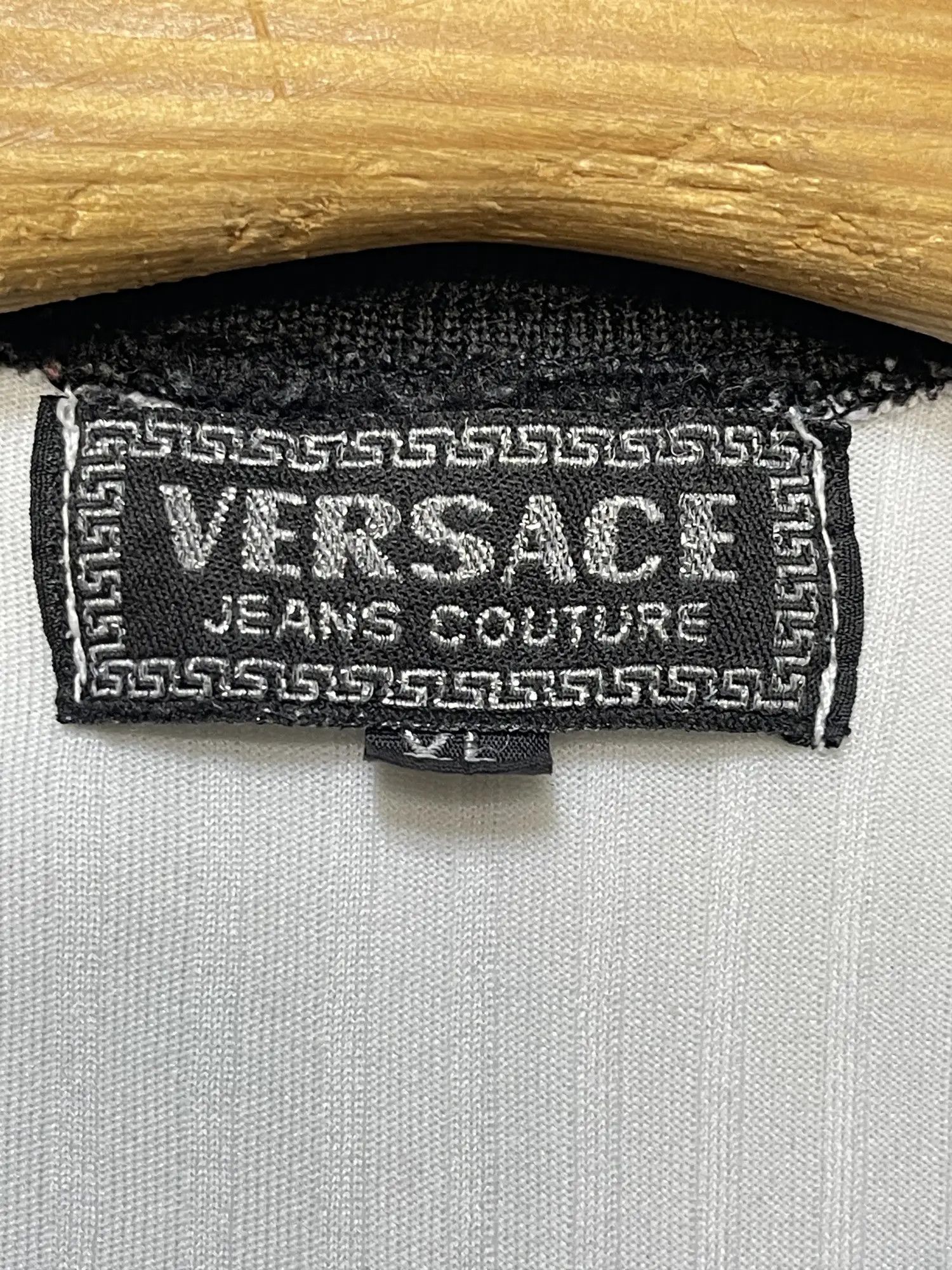 Versace 🔥 Tshirt jersey Gianni versace logo size xl greca Vneck Size US XL / EU 56 / 4 - 6 Thumbnail