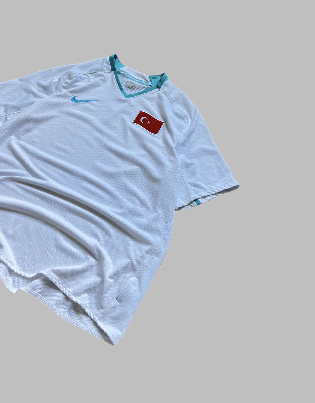Nike NIKE T90 TURKEY FOOTBALL KIT SOCCER JERSEY EURO Size US L / EU 52-54 / 3 - 1 Thumbnail