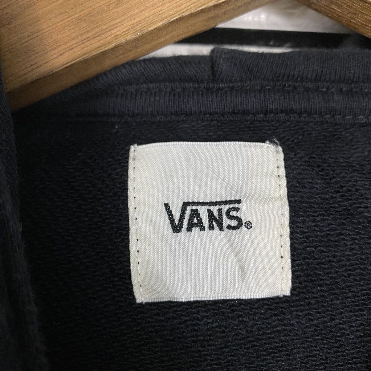 Japanese Brand 📌Vintage Hoodie Pull Over Vans Centre Logo Size US M / EU 48-50 / 2 - 16 Thumbnail