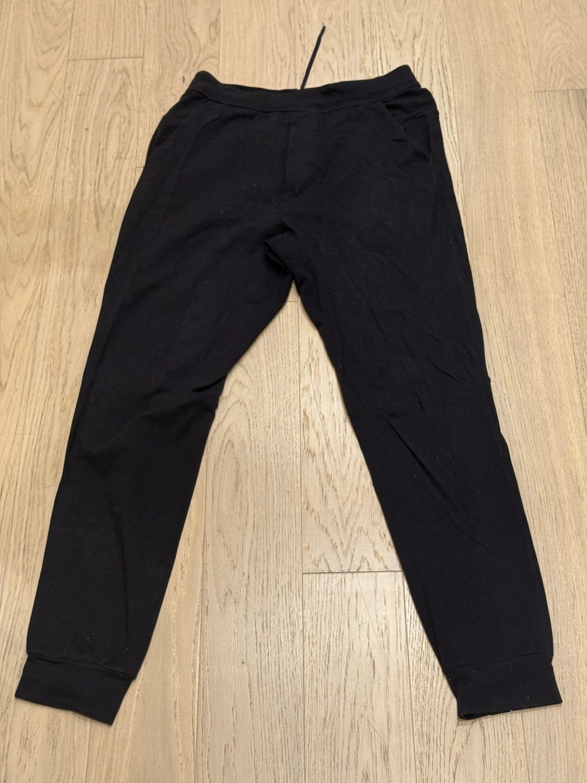 Lululemon Lululemon Black Sweatpants Joggers Size US 32 / EU 48 - 1 Thumbnail