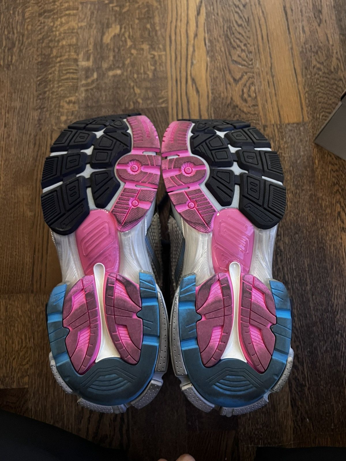 Balenciaga Balenciaga runner Size US 8 / EU 41 - 5 Thumbnail