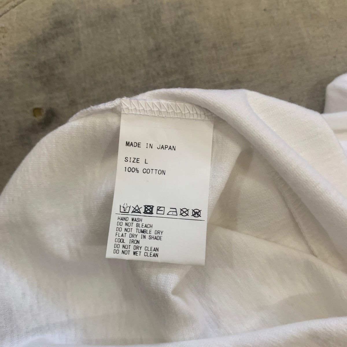 Japanese Brand Big Love Records Classic Logo Tshirt - White Size US L / EU 52-54 / 3 - 6 Thumbnail