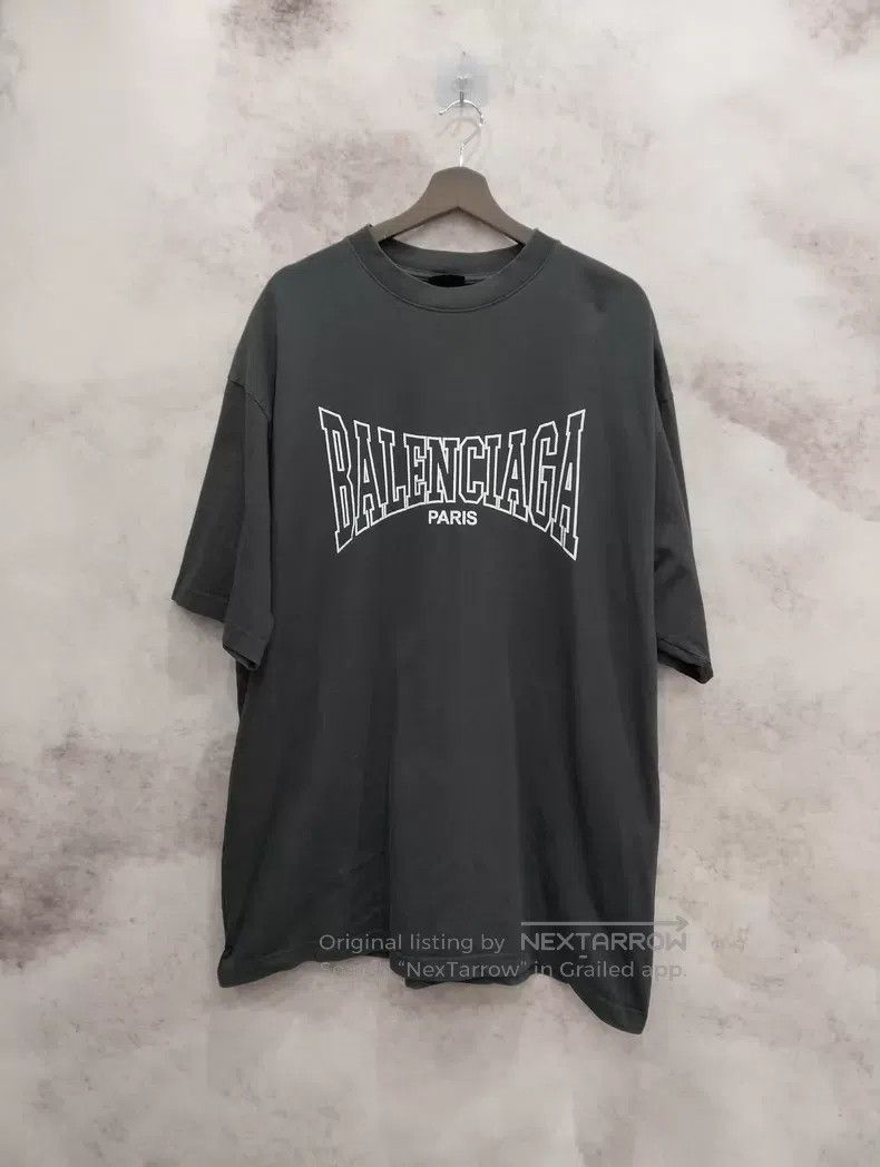 Balenciaga Balenciaga short sleeves Size US L / EU 52-54 / 3 - 1 Thumbnail