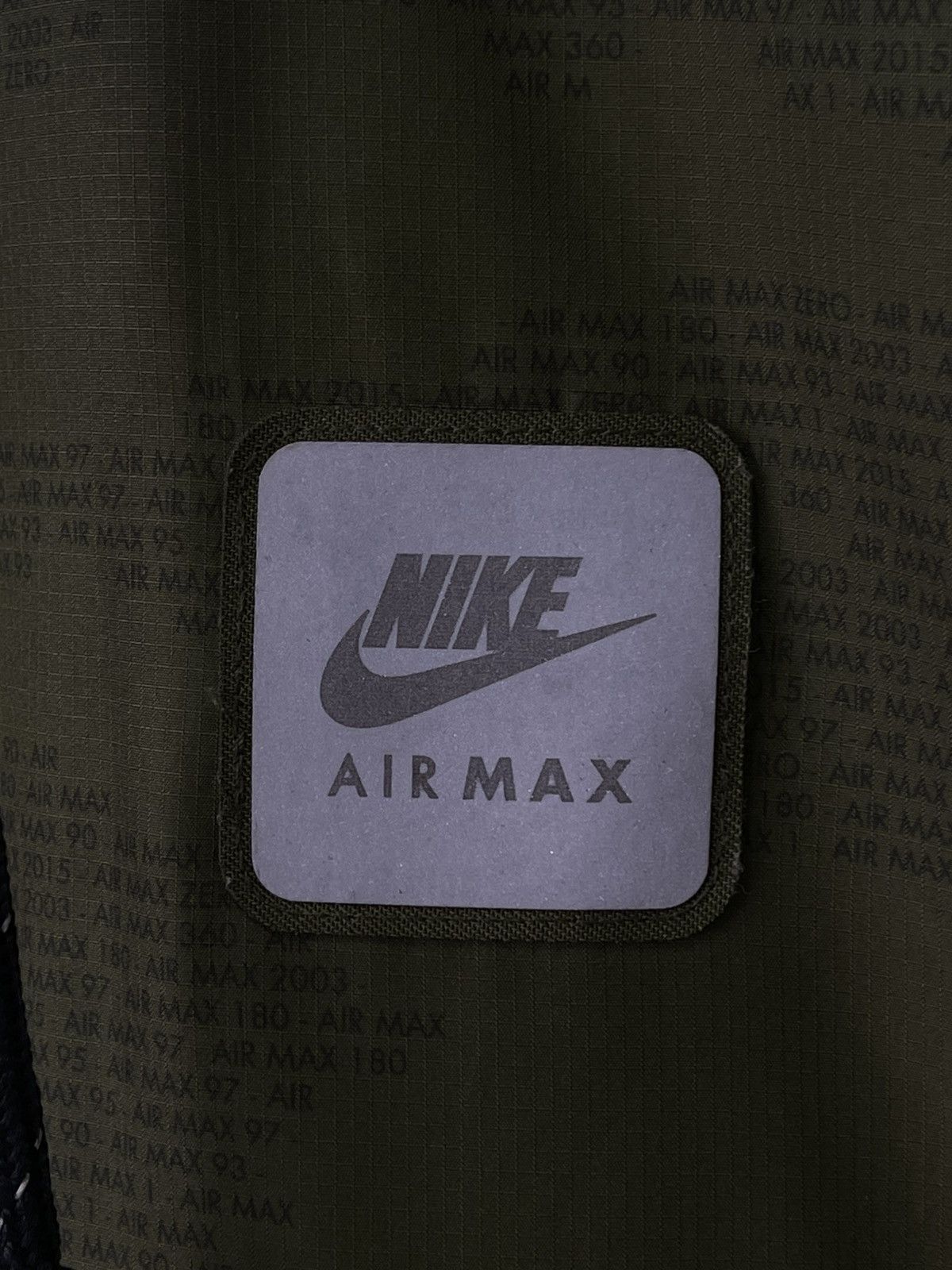 Nike Nike Air Max Woven Monogram Packable Windbreaker Jacket Size US S / EU 44-46 / 1 - 4 Thumbnail
