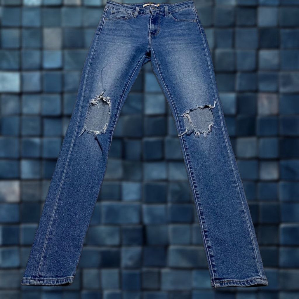 Levi's LEVIS 721 Jeans Women’s Size 26 Medium Wash Denim High Rise Skinny Ankle Blue Jeans Size 42" / US 20 - 1 Thumbnail