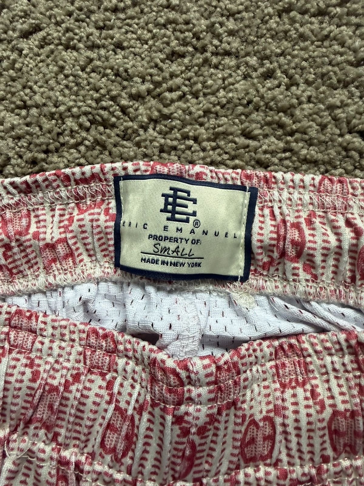 Eric Emanuel Eric Emanuel Gucci Print Short Red Size US 29 - 3 Thumbnail