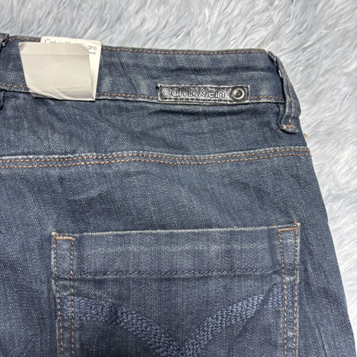 Calvin Klein Calvin Klein Women's Bootcut Jeans - Dark Rinse Size 28" / US 6 / IT 42 - 7 Thumbnail