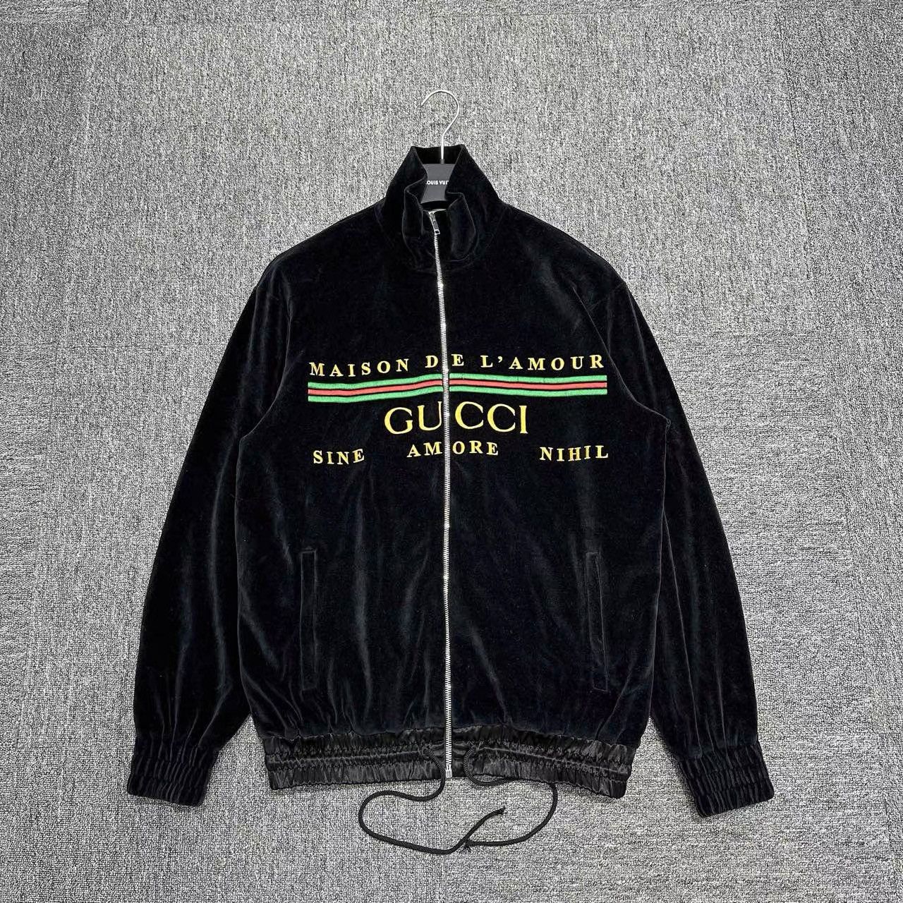 Gucci Gucci Velvet Embroidered Letter Zip Jacket K28 Size US XS / EU 42 / 0 - 1 Thumbnail