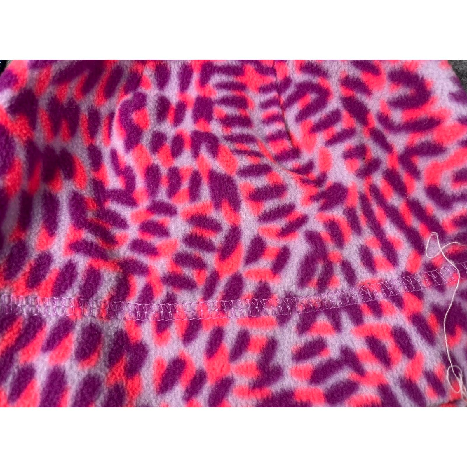 Old Navy Old Navy Beanie Hat Unisex Adults One Size Purple Geometric Knit Polyester Fleece Size US M / EU 48-50 / 2 - 2 Thumbnail