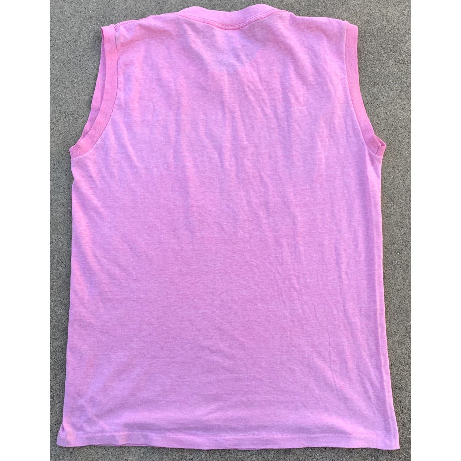Vintage vintage Sunbelt Fly Away Las Vegas muscle tee pink sleeveless t shirt 80s 1980s XL Men graphic tee Size US XL / EU 56 / 4 - 4 Thumbnail