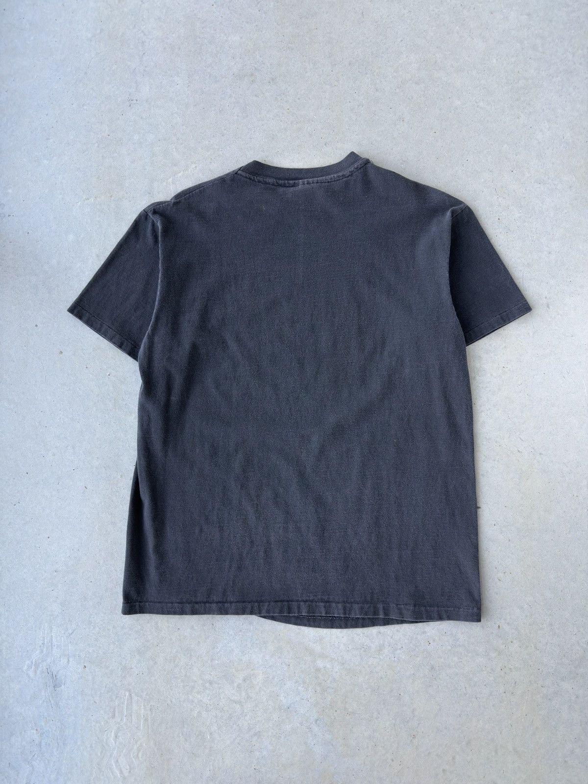 Band Tees Vintage 90s WWIII Grunge Band T Shirt Size US XL / EU 56 / 4 - 2 Thumbnail