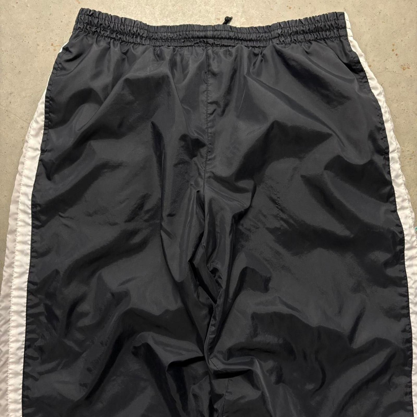 Nike Nylon track pants Size US 34 / EU 50 - 2 Thumbnail