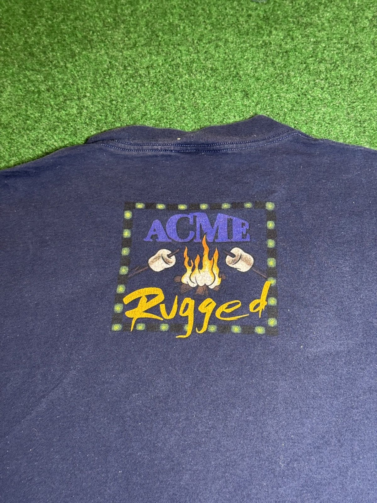 Changes × Vintage × Warner Bros Vintage 90s Looney Tune Campfire Camping Retro Acme T Shirt Size US XL / EU 56 / 4 - 6 Thumbnail