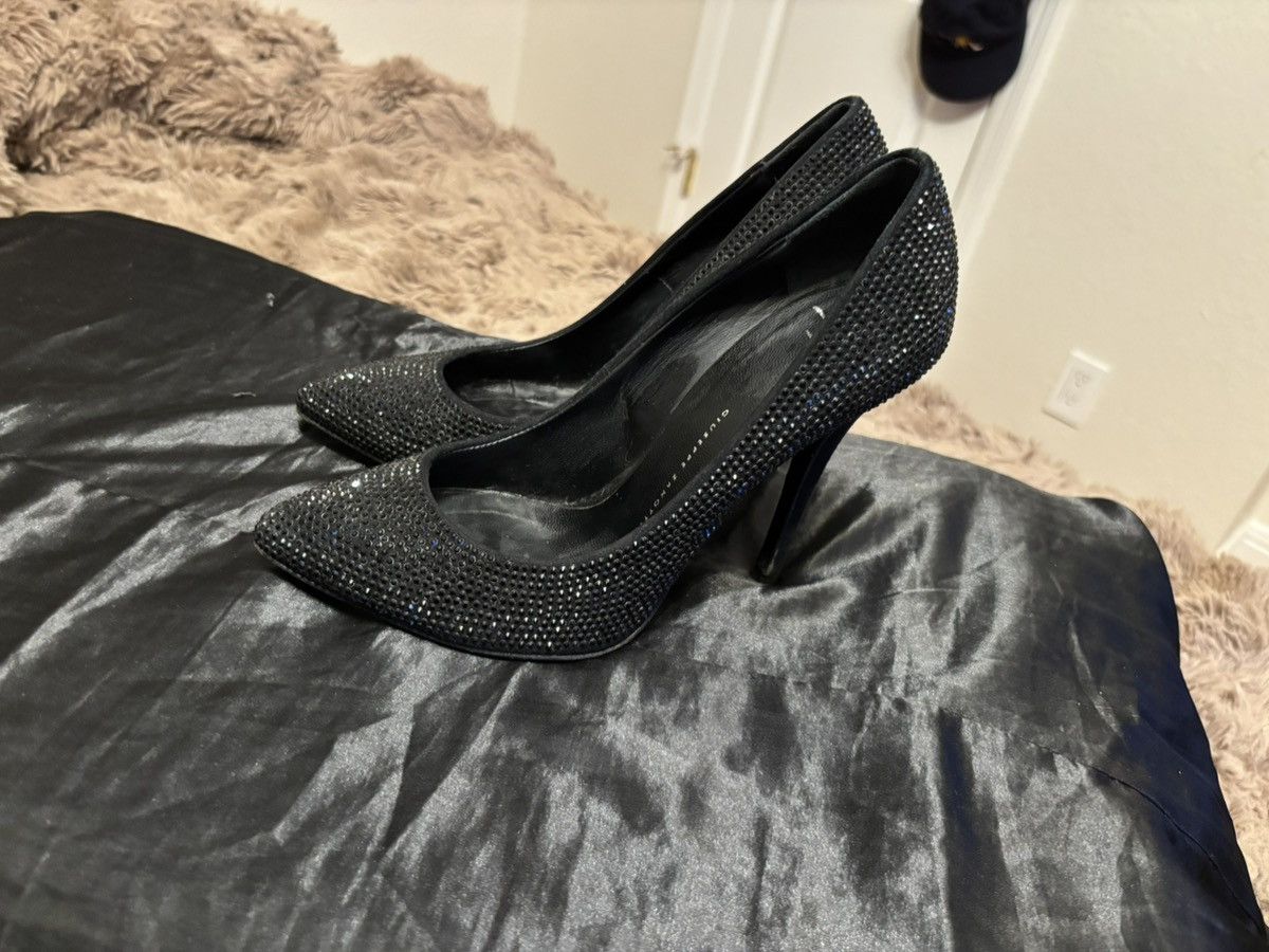 Giuseppe Zanotti Giuseppe Zanotti black crystal-embellished pumps Size US 7 / IT 37 - 2 Thumbnail